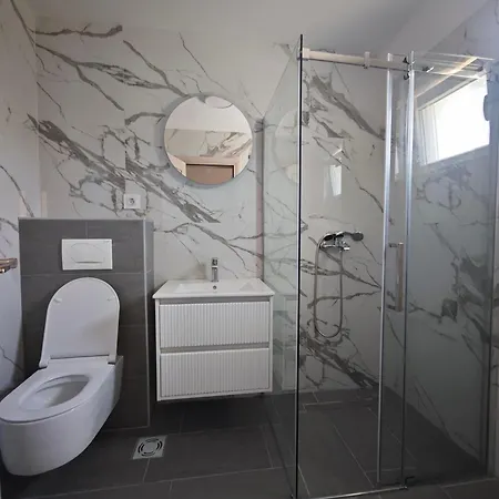Apartman Luna Budva